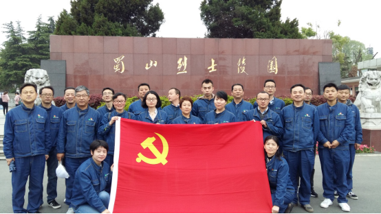 �������ʹ���-׷�󿵽�,����һ������