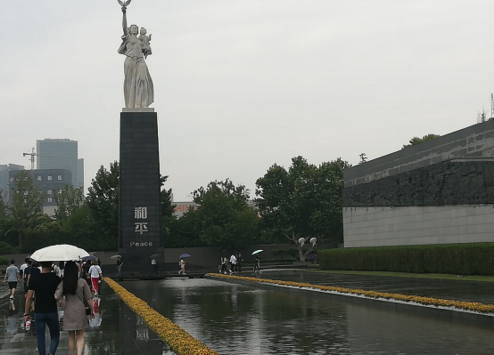 �������ʹ���-׷�󿵽�,����һ������