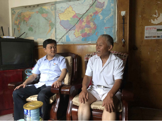 �������ʹ���-׷�󿵽�,����һ������